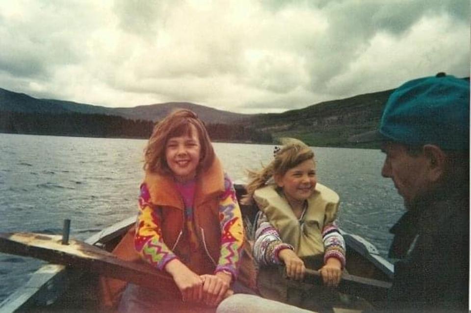 Suzannah and her little sister Clara (Suzannah Ramsdale)