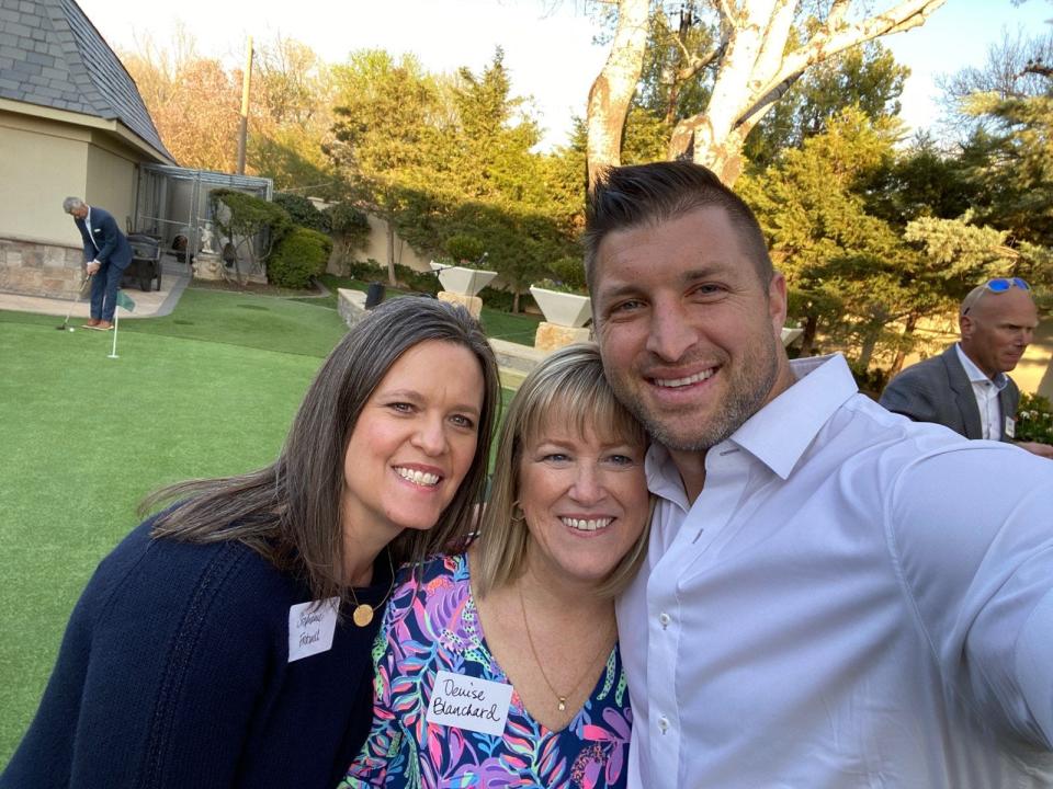 Amarillo Globe-News announces Denise Blanchard (middle) as the 2022 Headliner for her lifetime commitment to community partnerships in bettering our youths education and longtime community service, seen with Stephanie Fretwell (left) and Tim Tebow (right)
