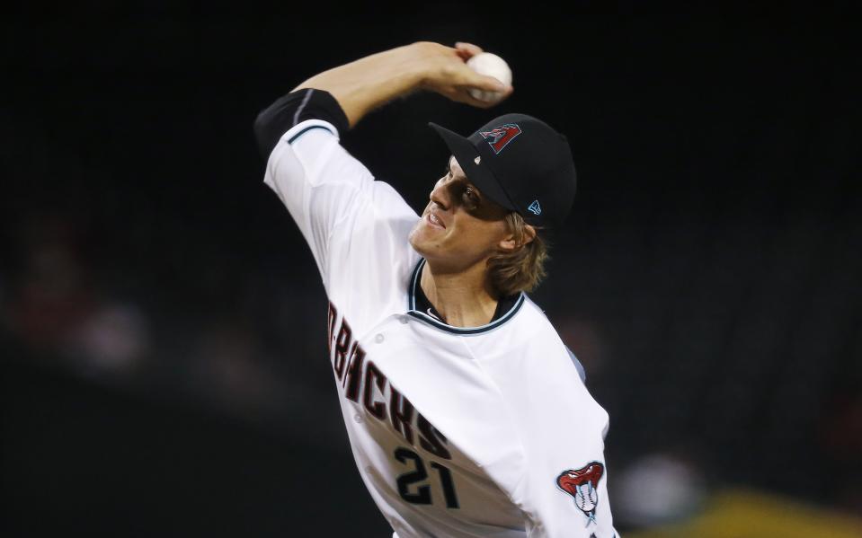 Arizona Diamondbacks starting pitcher Zack Greinke throws a pitch against the Atlanta Braves during the first inning of a baseball game Thursday, Sept. 6, 2018, in Phoenix. (AP Photo/Ross D. Franklin)