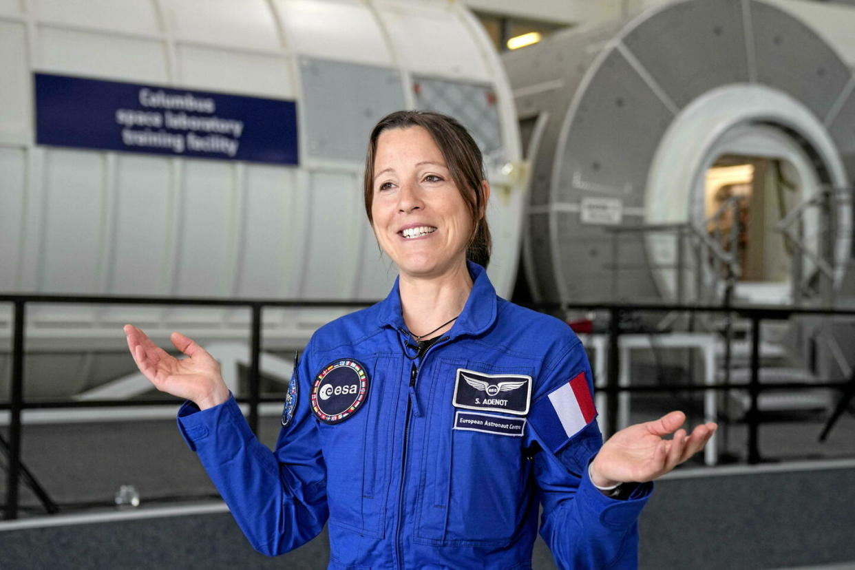 L'astronaute française Sophie Adenot sera la première de sa promotion à voler dans l'espace. Elle est photographiée ici après la cérémonie de remise des diplômes des candidats de la promotion 2022 au Centre des astronautes européens de Cologne, en Allemagne, le lundi 22 avril 2024.  - Credit:Martin Meissner/AP/SIPA