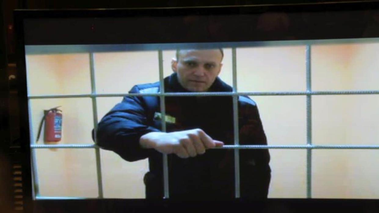 Aleksei Navalny in a Russian court during an appeal hearing