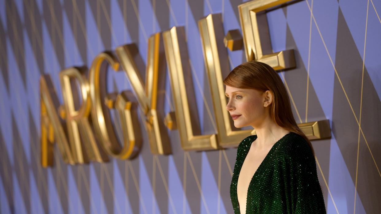  Bryce Dallas Howard attends the World premiere of "Argylle"  in London. 