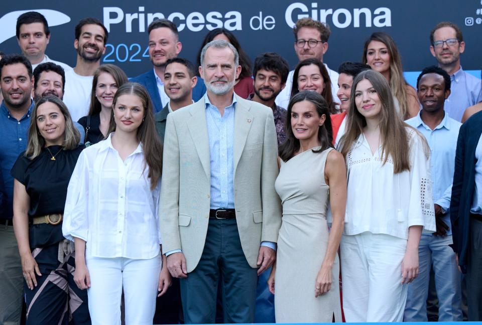 BARCELONA, SPAIN - JULY 09: (L-R) Crown Princess Leonor of Spain, King Felipe VI of Spain, Queen Letizia of Spain and Princess Sofia of Spain attend a meeting with winners of previous editions of the Princess of Girona Awards during the events of the XV anniversary of the Princess of Girona Foundation at the Melia Lloret de Mar Hotel on July 09, 2024 in Barcelona, Spain. (Photo by Carlos Alvarez/Getty Images)