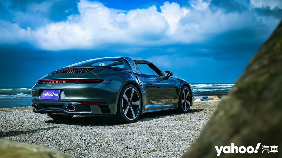 2022 Porsche 911 Targa 4S西濱試駕，懂你要的浪漫、更解你駕馭的渴望！