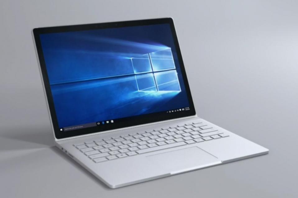 「MacBook Air 殺手」終於面世？！Surface Book 就是 Microsoft 的第一台筆電 [影片]