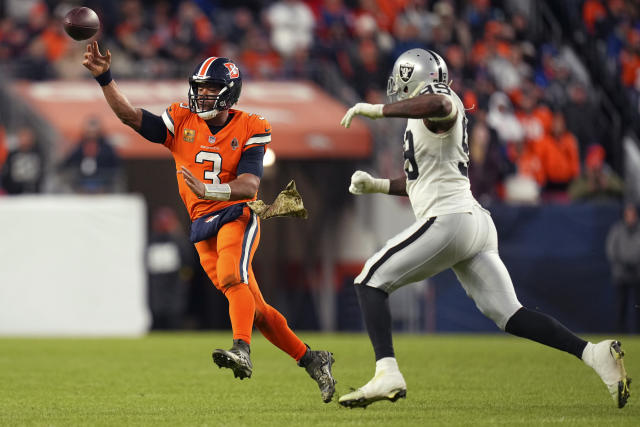 Struggling Broncos, Panthers search for consistent QB play - The San Diego  Union-Tribune