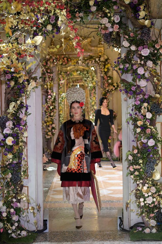 Dolce & Gabbana Presents an Alta Moda Lesson on Italian Art History