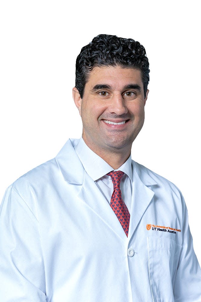 Dr. George Arnaoutakis leads the division of cardiovascular and thoracic surgery at Dell Medical School.