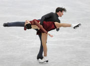 Figure Ice Skating - ISU Grand Prix of Figure Skating Final - Ice Dance Free Dance - Nagoya, Japan - December 9, 2017. Canada's Tessa Virtue and Scott Moir are seen in action. REUTERS/Issei Kato