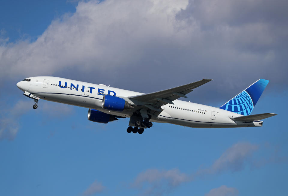 美國聯合航空公司（United Airlines）聲明指出，一架原定飛往日本的客機7日自舊金山起飛後，其中一個輪胎在空中脫落，目前已平安降落在洛杉磯國際機場。（資料照／Urbanandsport／NurPhoto／Getty Images）