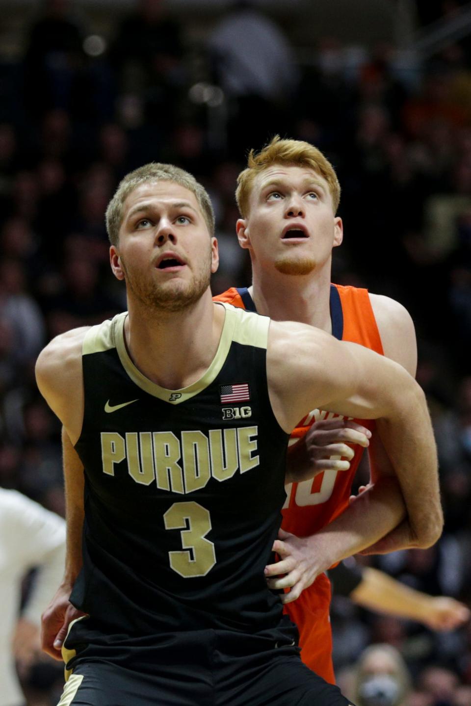 Purdue forward Caleb Furst (3) boxes out Illinois guard Luke Goode (10) during the first half of an NCAA men's basketball game, Tuesday, Feb. 8, 2022 at Mackey Arena in West Lafayette.