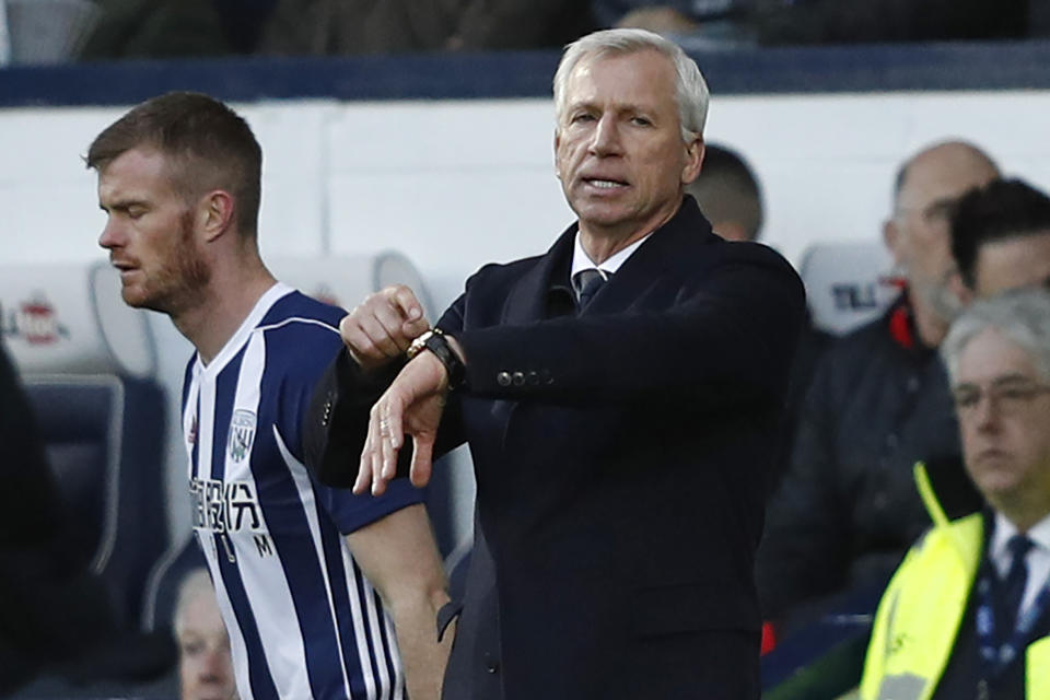 Chris Brunt should be on West Brom’s team sheet every week.<span><br>For Pardew to leave out Brunt, our primary source of creativity and the only one who looks like he can create chances in this squad,</span><span> is clearly a major mistake. Especially when you consider that he’s being left out for James McClean, who lacks any sort of quality in the final third.</span>