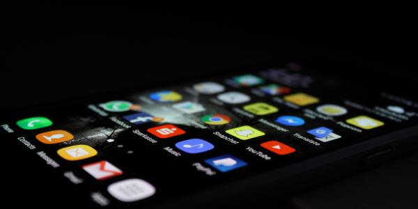 ¡Podrían vaciar tus cuentas! Conoce las apps más inseguras 