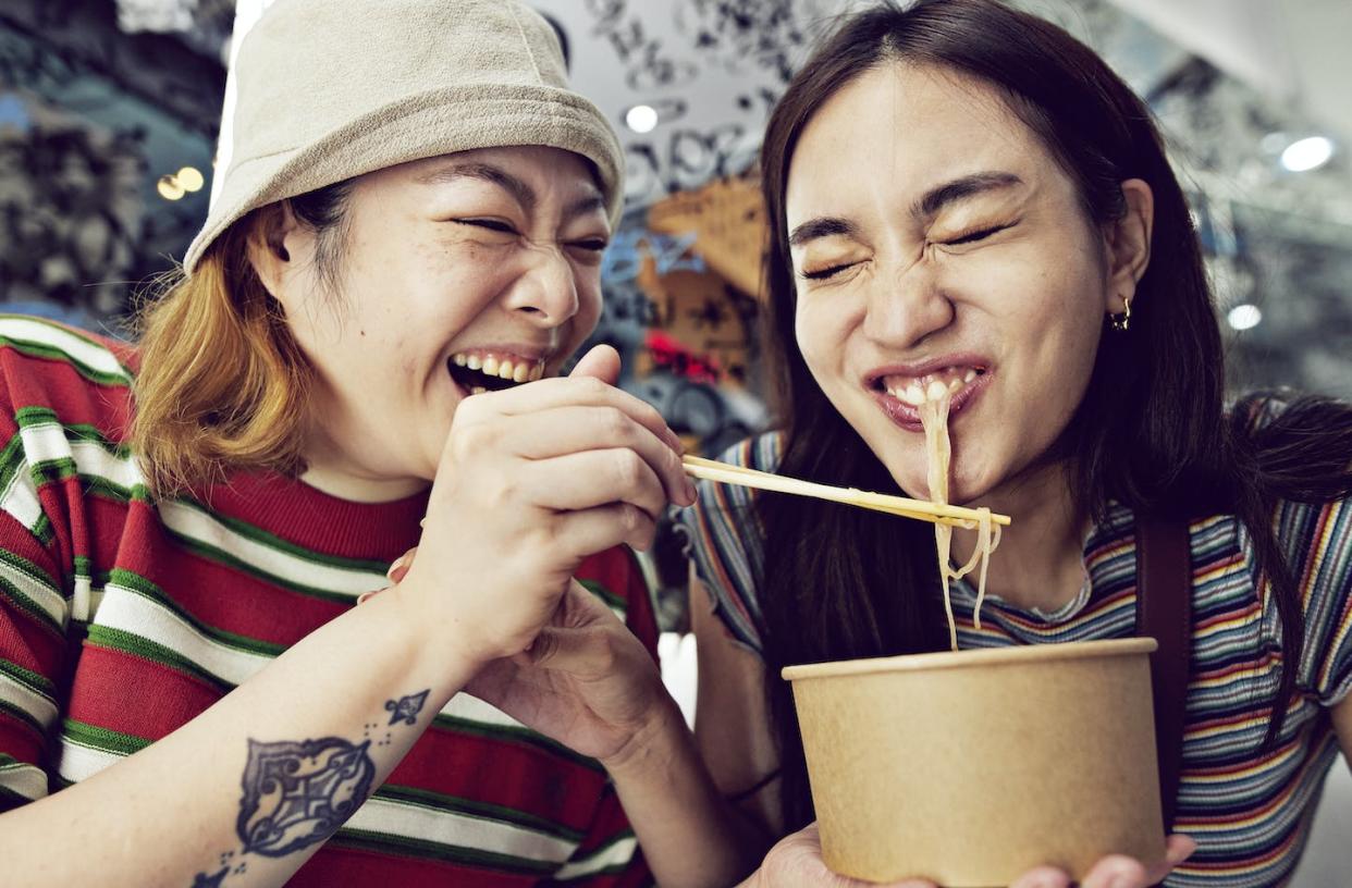 A team of scientists uncovers a logic the brainstem uses to control how fast and how much we eat. <a href="https://www.gettyimages.com/detail/photo/woman-feeding-noodles-with-chopsticks-to-friend-royalty-free-image/1487387558?phrase=eating&searchscope=image%2Cfilm&adppopup=true" rel="nofollow noopener" target="_blank" data-ylk="slk:Klaus Vedfelt/Getty Images;elm:context_link;itc:0;sec:content-canvas" class="link ">Klaus Vedfelt/Getty Images</a>