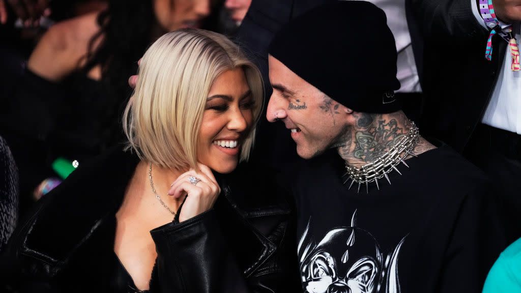 kourtney kardashian travis barker