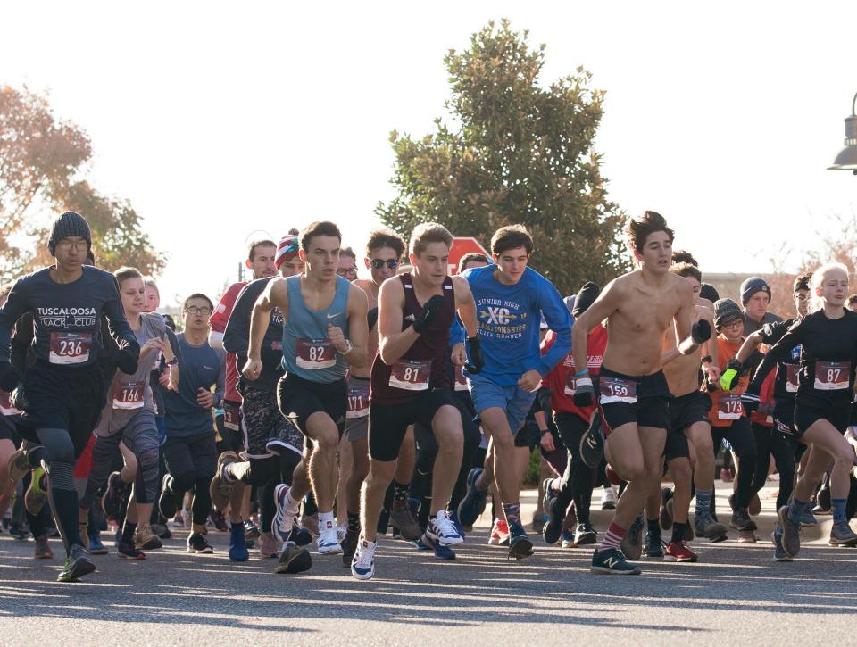 Runners participate in the Turkey Trot 5k at Midtown Village in Tuscaloosa, Ala. on Saturday, Nov. 16, 2019. [Photo/Jake Arthur]