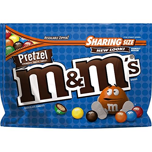 M&M'S Pretzel Milk Chocolate Candy Bulk Pack, Sharing Size, 8 oz Bag (Pack of 8)