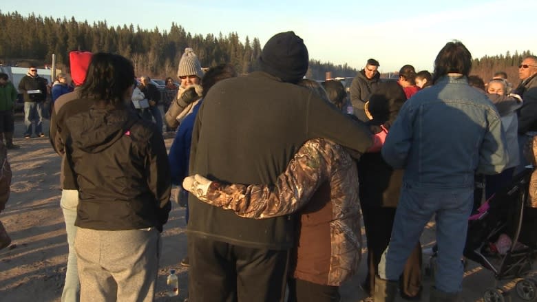 Mother of 1 of 4 missing Fort Chipewyan hunters says she fears they didn't survive