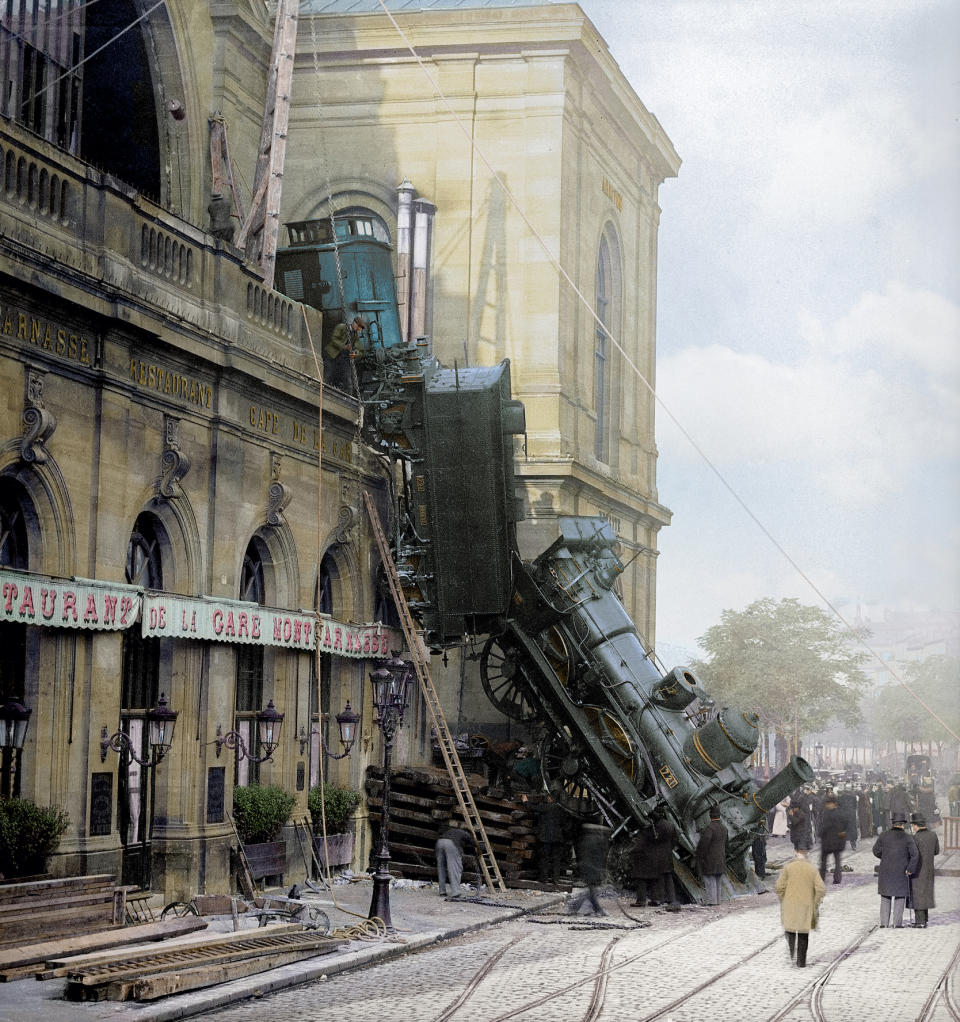 The Colour of Time: Montparnasse station crash