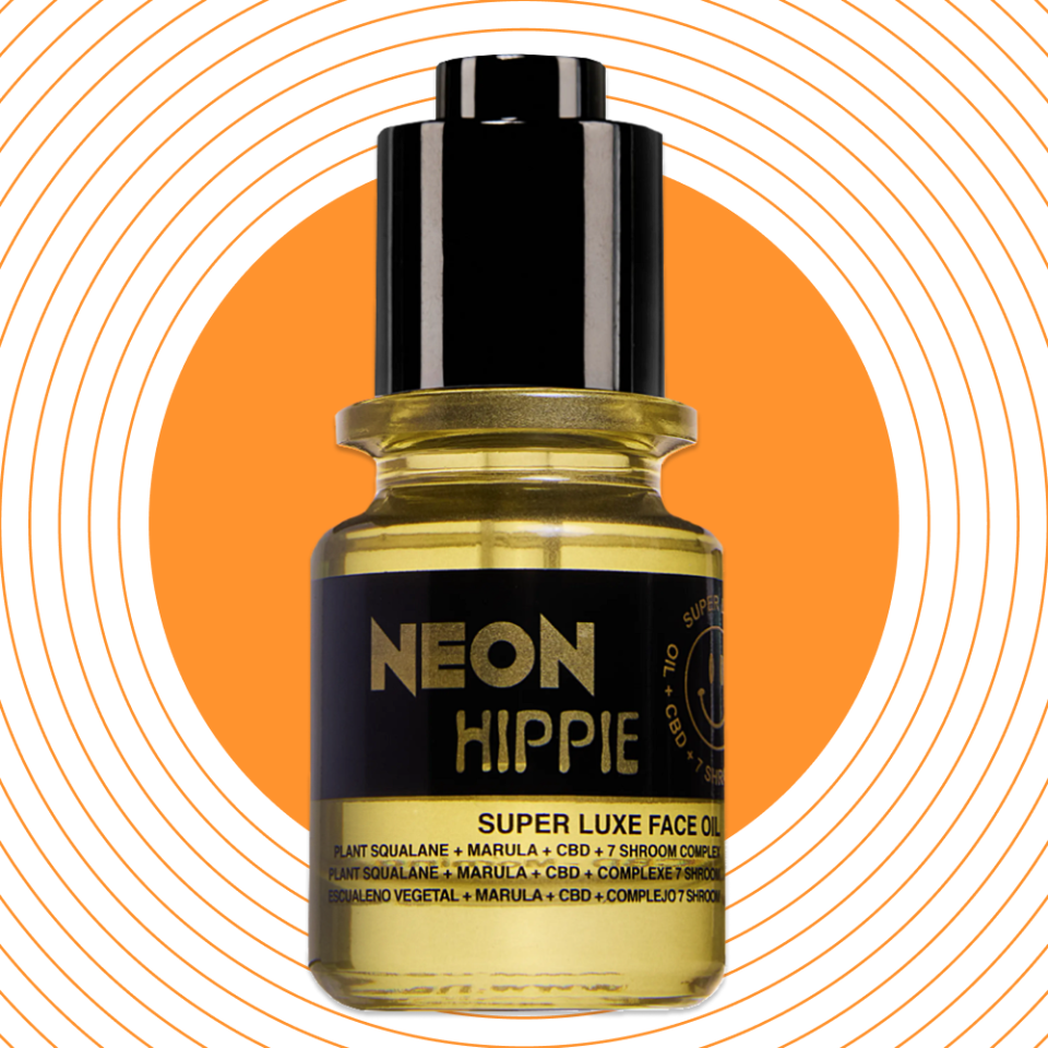 <p><a href="https://go.redirectingat.com?id=74968X1596630&url=https%3A%2F%2Fwww.neimanmarcus.com%2Fp%2Fneon-hippie-super-luxe-face-oil-1-0-oz-prod260560156&sref=https%3A%2F%2F" rel="nofollow noopener" target="_blank" data-ylk="slk:Shop Now;elm:context_link;itc:0;sec:content-canvas" class="link ">Shop Now</a></p><p>Super Luxe Face Oil</p><p>$95.00</p><span class="copyright">Hearst Owned</span>