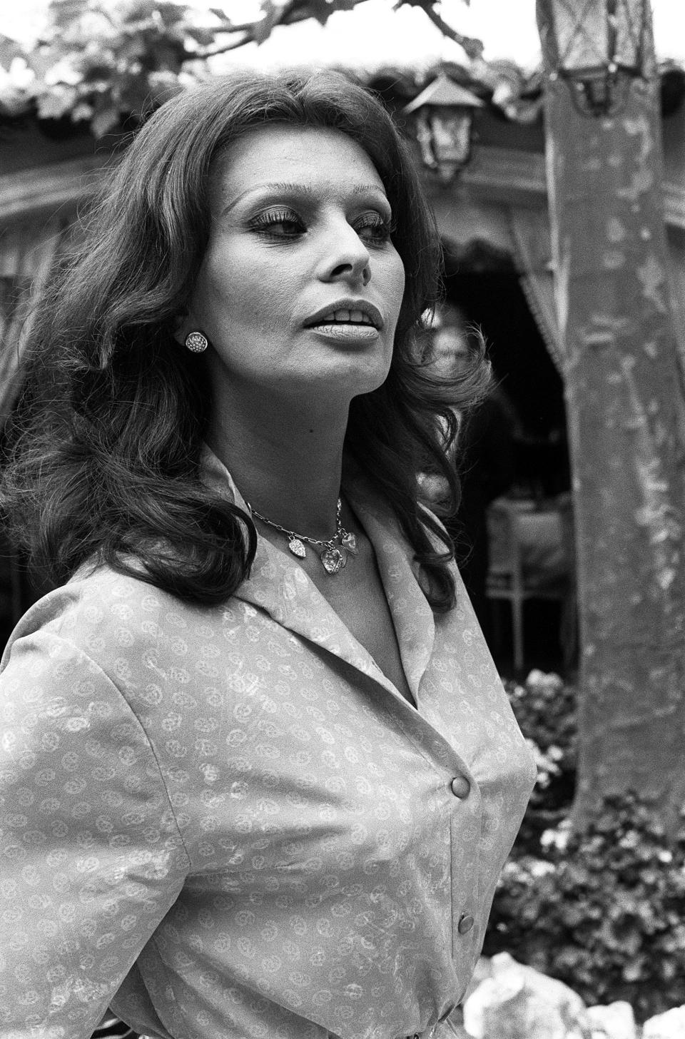 Icône du cinéma et beauté légendaire, Sophia Loren souffle ses 84 bougies