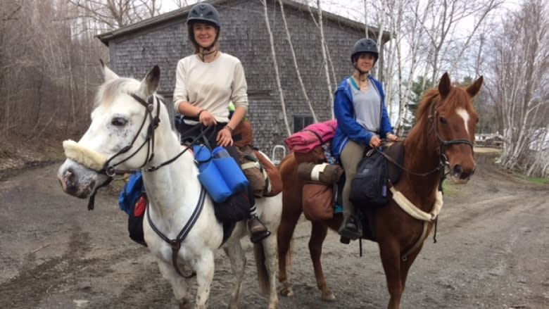 Sisters follow childhood dream of riding horses across Canada