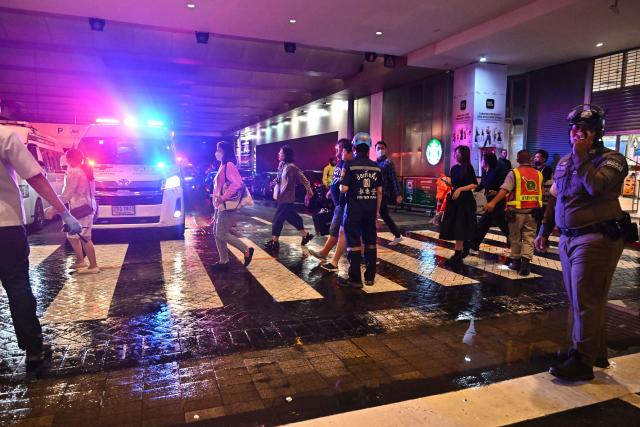 Police investigating incident at Florida mall, unclear if it was a