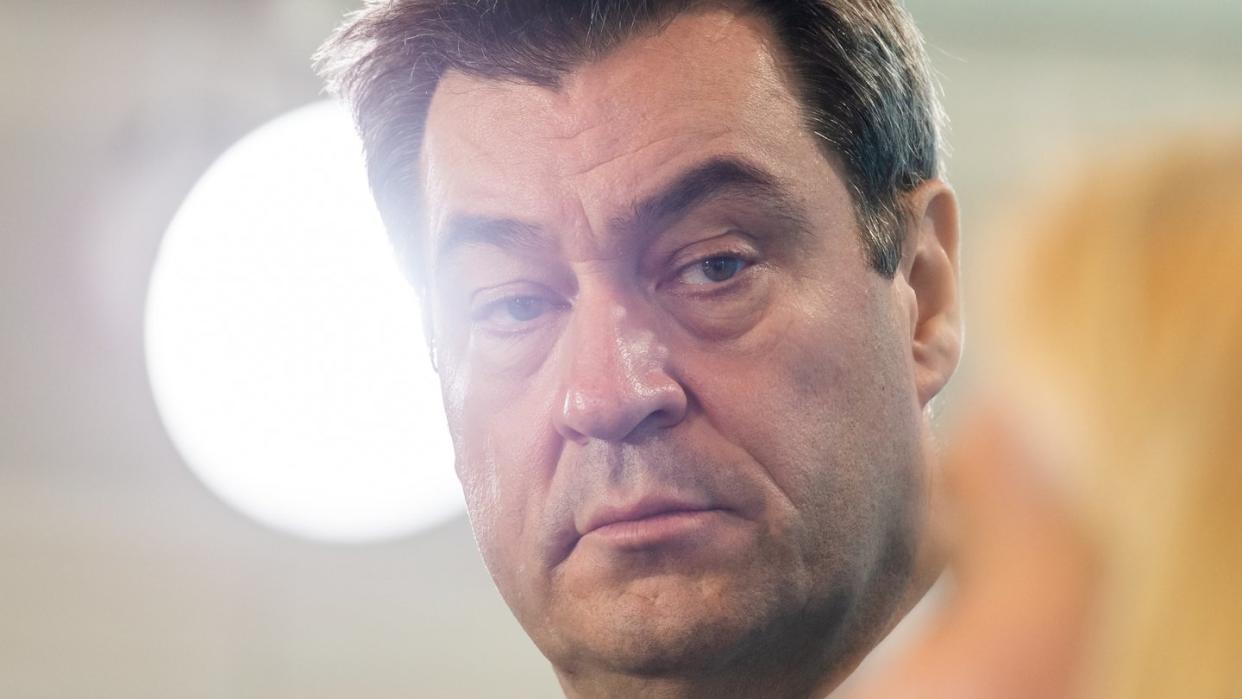 Markus Söder (CSU), Ministerpräsident von Bayern, verteidigt seinen Alleingang im Kampf gegen den Coronavirus.