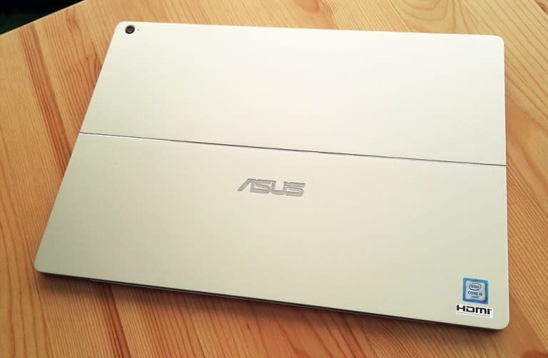 【開箱】把玩ASUS Transformer 3 Pro T303UA變形二合一筆電！工作、創作、娛樂隨型所欲