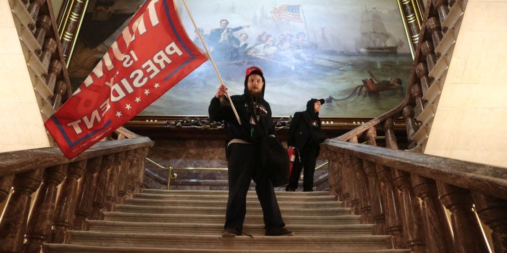 breach capitol building, trump protest