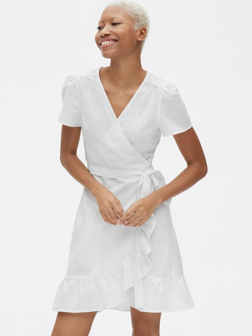 Ruffle Wrap Dress in Linen-Cotton