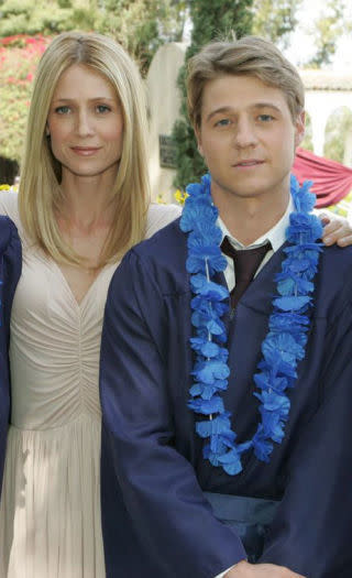 Kirsten and Ryan in "The OC"