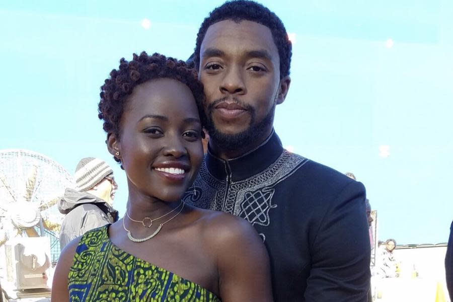 Lupita Nyongo rinde emotivo homenaje a Chadwick Boseman en el tercer aniversario de su muerte