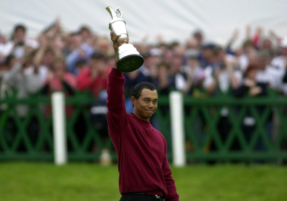 Woods got his hands on the Claret Jug for the second time at St Andrews in 2005 (Ben Curtis/PA) (PA Archive)