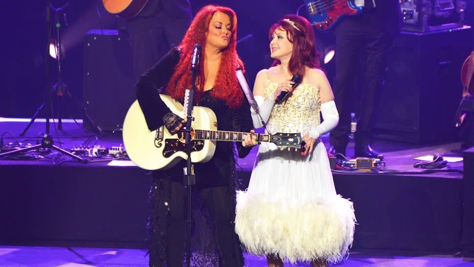 Wynonna Judd and Naomi Judd