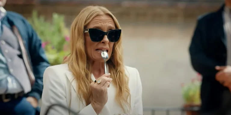 Toni Collette en La heredera de la mafia