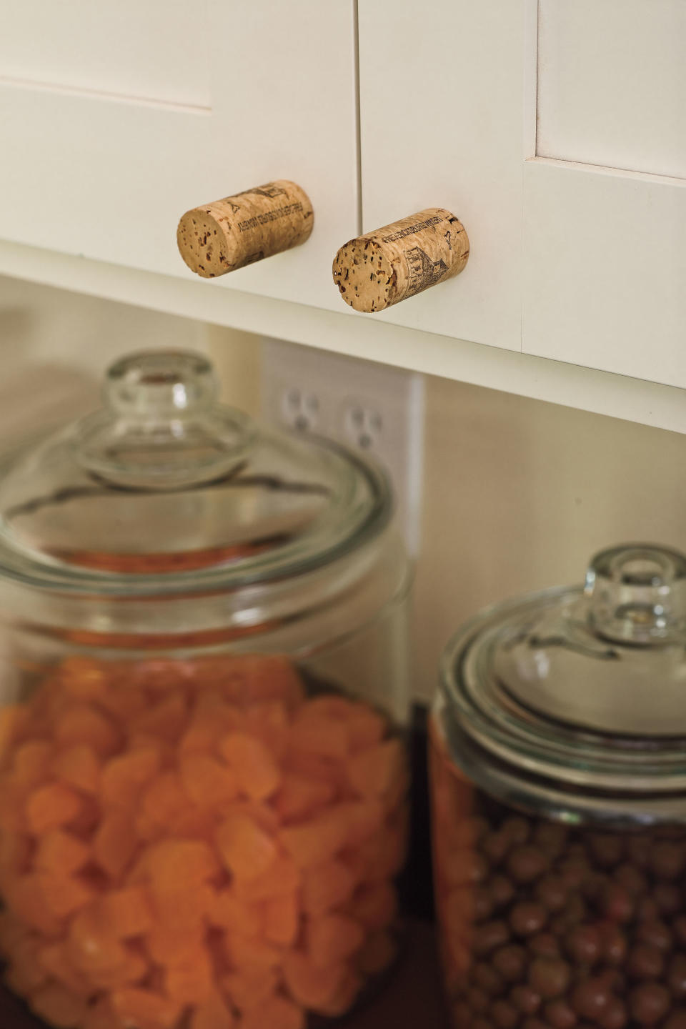 Use Corks as Cabinet Hardware