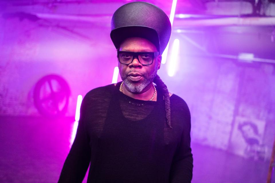  (Jazzie B)