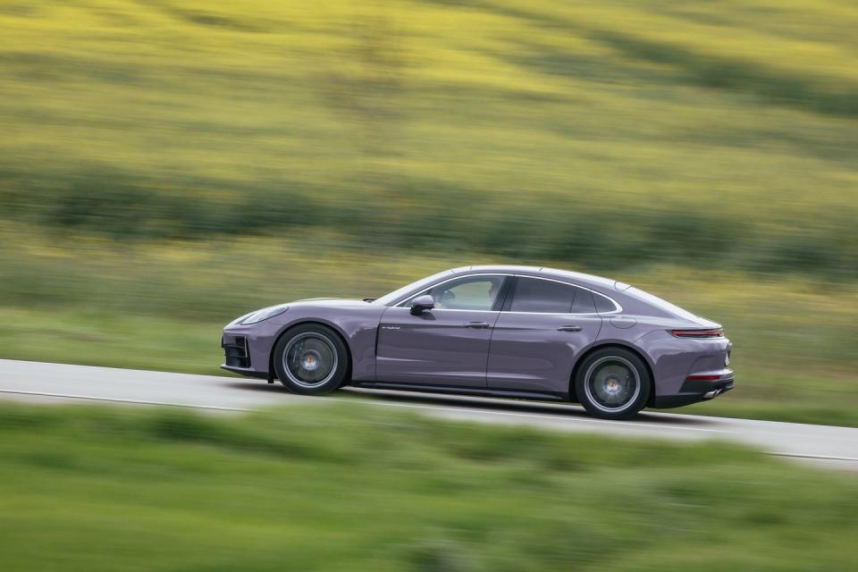 2024 porsche panamera 4 ehybrid