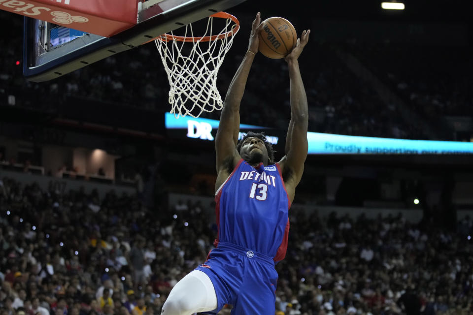 Detroit Pistons' James Wiseman dunks against the Houston Rockets during the second half of an NBA summer league basketball game Sunday, July 9, 2023, in Las Vegas. (AP Photo/John Locher)
