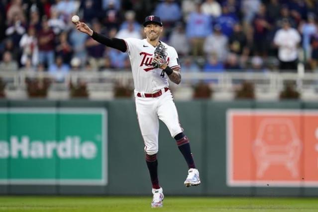 Twins SS Carlos Correa on playoffs: 'I feel ready to go