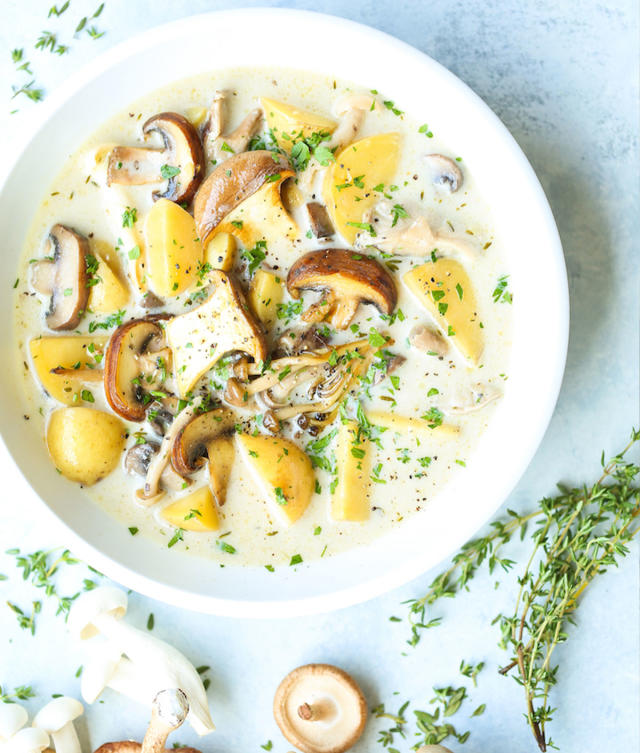 Olive Garden Zuppa Toscana Copycat Recipe - Damn Delicious