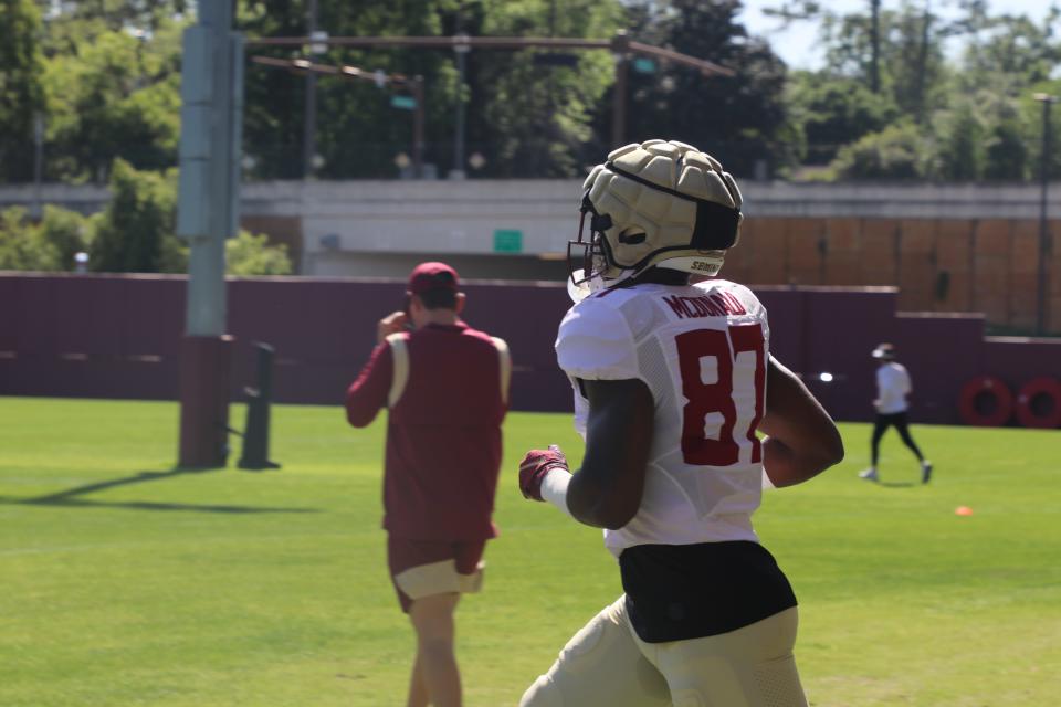 Tight end Camren McDonald runs towards a drill during one of the Seminoles' 2022 spring football practices.