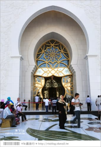 【阿布達比旅遊】謝赫扎耶德大清真寺(Sheikh Zayed Grand Mosque)～超美！世界造價最高的清真寺