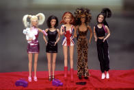 En pleno apogeo de las Spice Girls, apareció un juego de muñecas de la famosa banda que hoy en día está valorado en unos 120 euros. (Foto: Ben Curtis / PA Images / Getty Images).