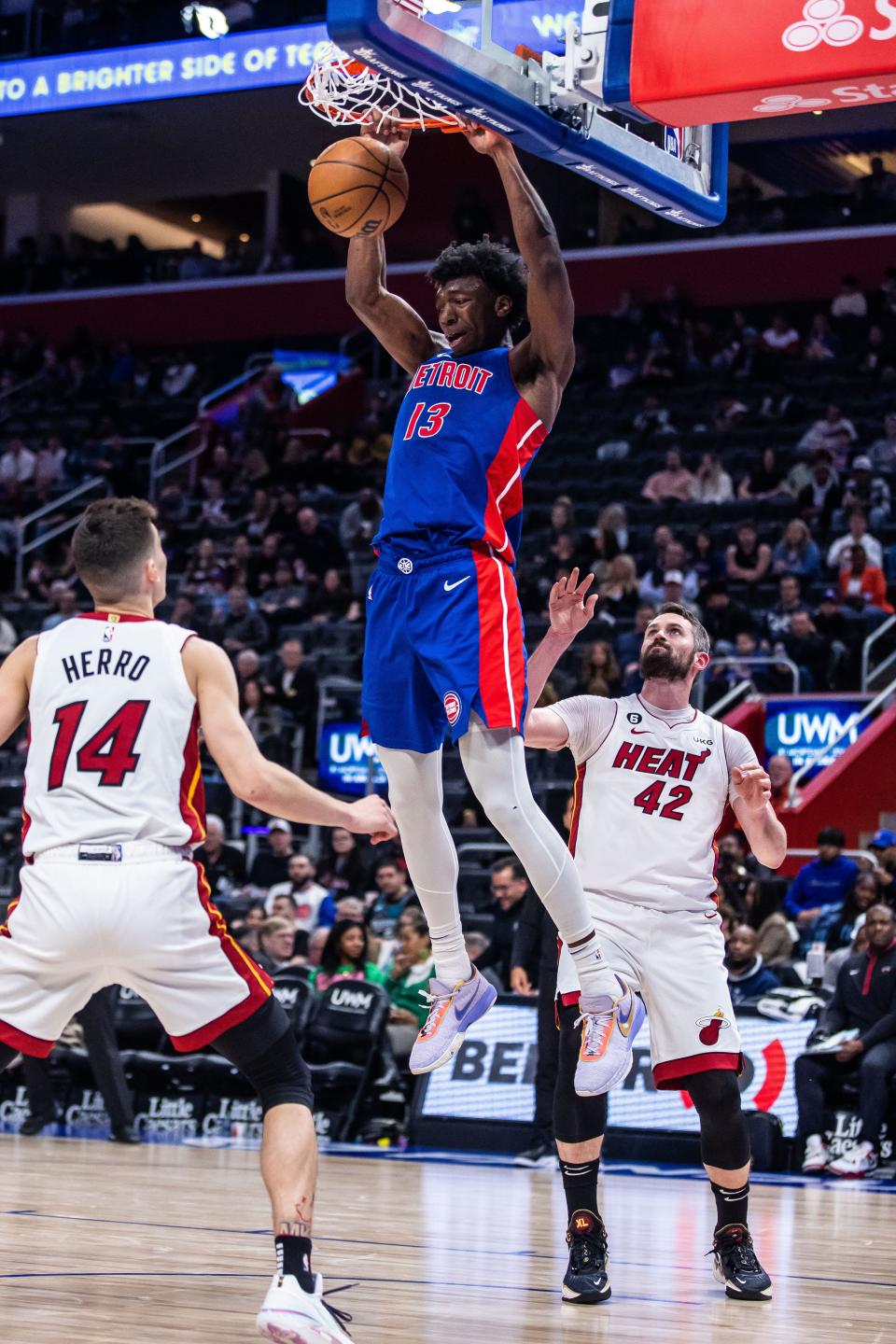 Detroit Pistons center James Wiseman dunks in the second half against the Miami Heat at Little Caesars Arena, March 19, 2023.