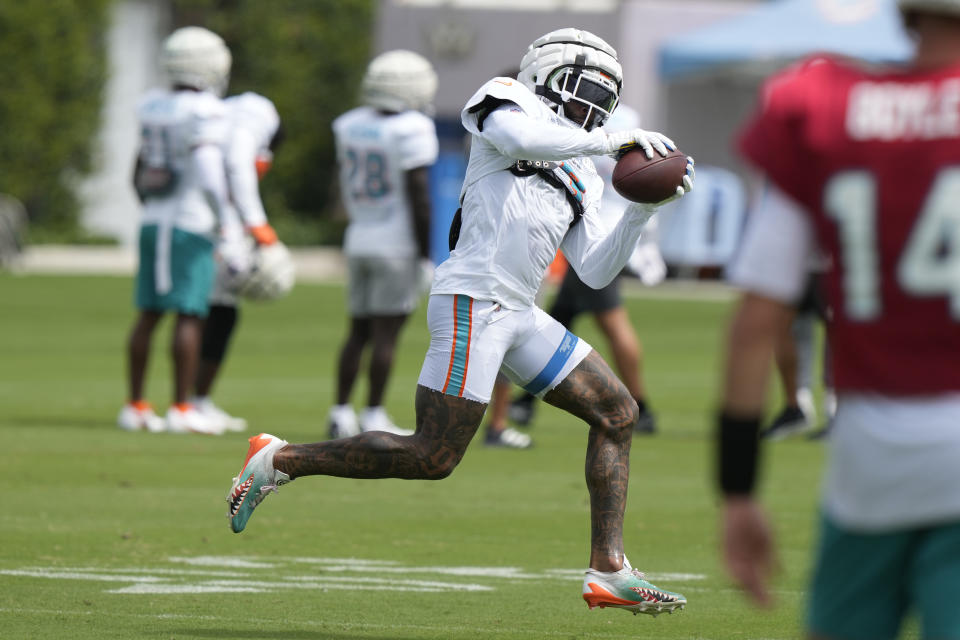 Miami Dolphins wide receiver Odell Beckham Jr. runs drills during practice at the NFL football team's training facility, Thursday, Oct. 3, 2024, in Miami Gardens, Fla. (AP Photo/Lynne Sladky)