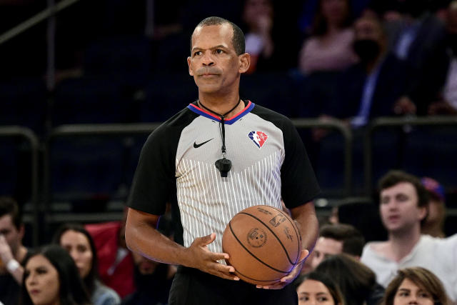 NEW YORK, NEW YORK - OCTOBER 15: Referee Eric Lewis #42 officiates a preseason game between the New York Knicks and the Washington Wizards at Madison Square Garden on October 15, 2021 in New York City. NOTE TO USER: User expressly acknowledges and agrees that, by downloading and or using this photograph, user is consenting to the terms and conditions of the Getty Images License Agreement. (Photo by Steven Ryan/Getty Images)