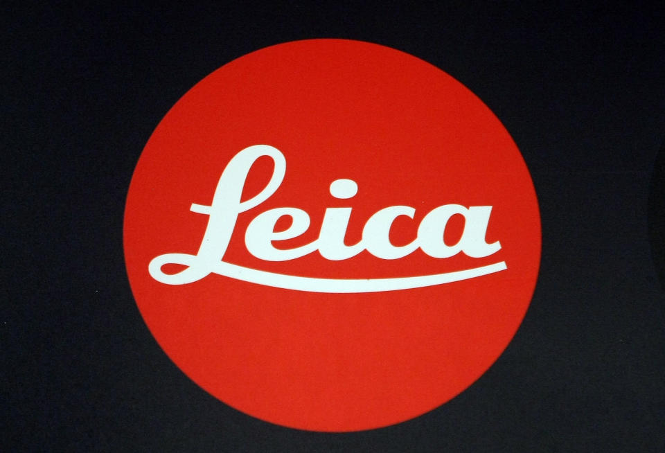 10. Leica