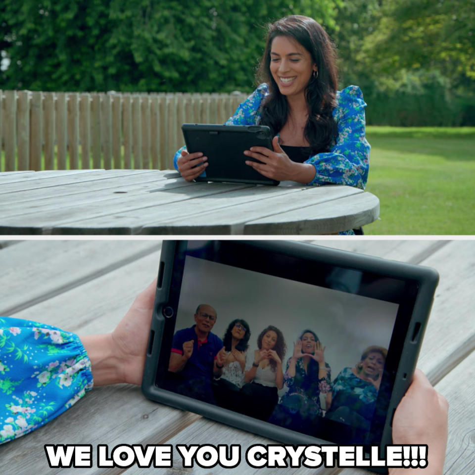 Crystelle's family shouts we love you Crystelle